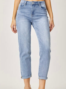 Mid Rise Light Girlfriend Jeans